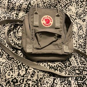 Kanken Mini Sling Cross Body